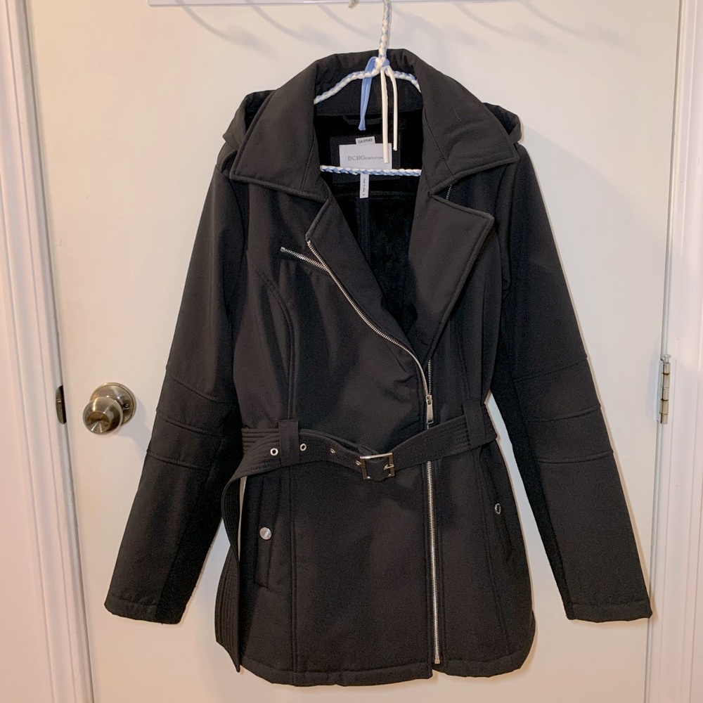 BCBG winter coat ๐ค - Picture 2 of 4